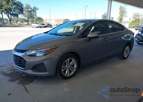 2019 Chevrolet Cruze Lt from USA, damaged, VIN 1G1BE5SM2K7114575
